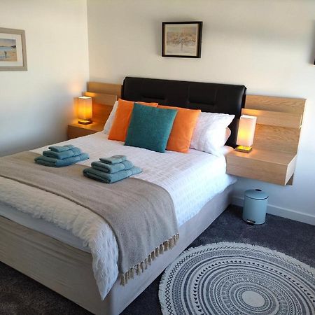 Stromness Apartments Bagian luar foto