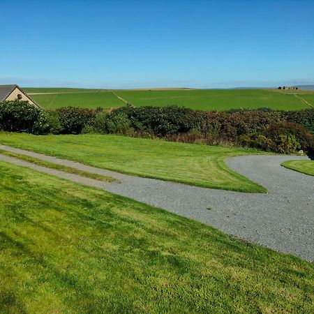Stromness Apartments Bagian luar foto