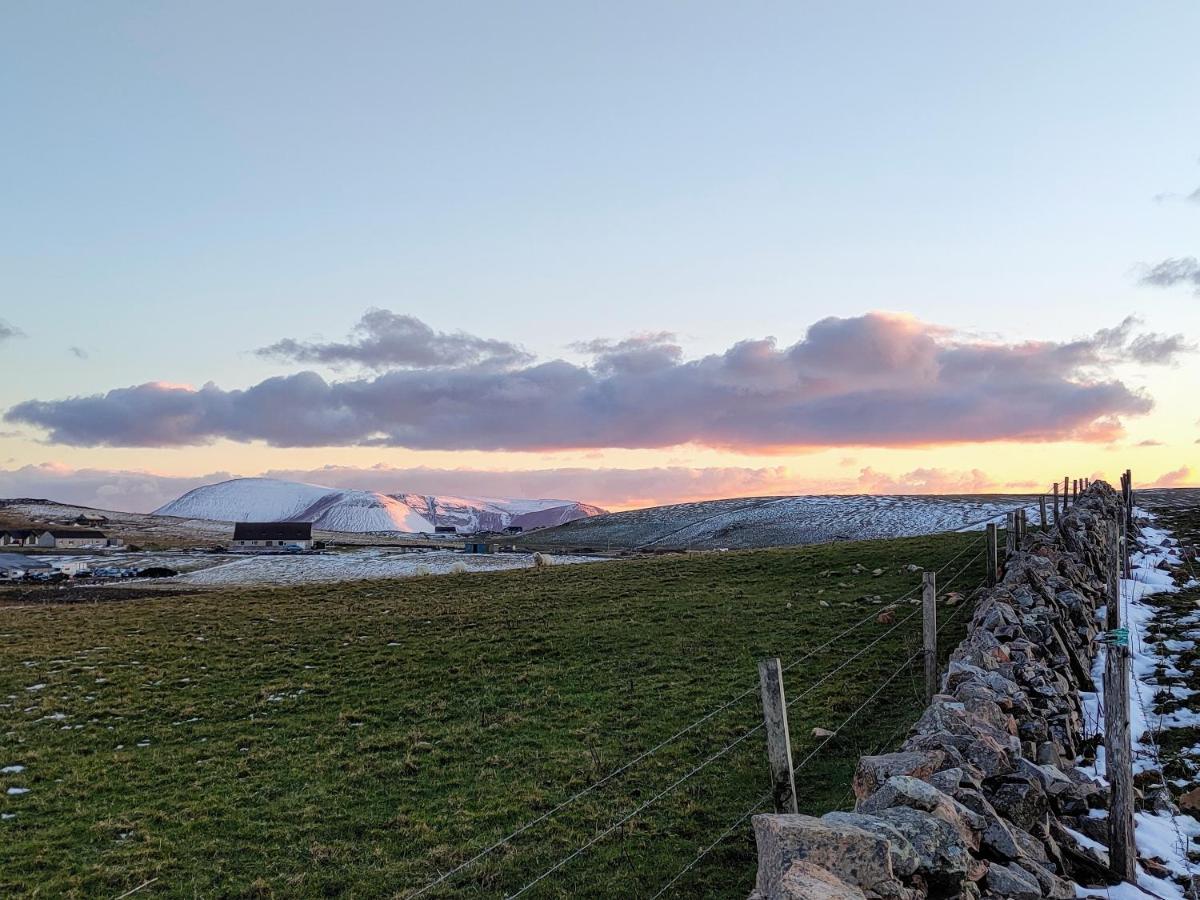 Stromness Apartments Bagian luar foto
