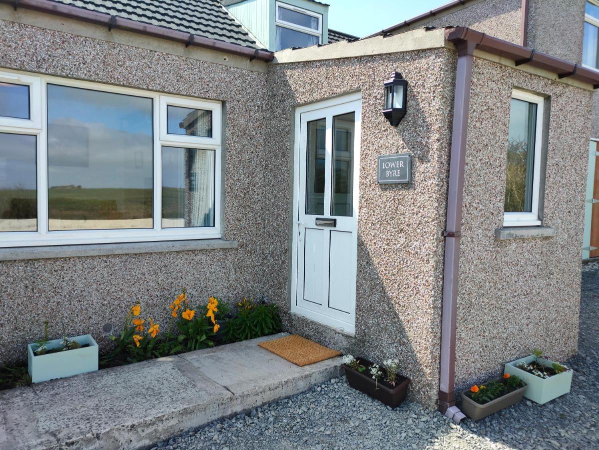 Stromness Apartments Bagian luar foto