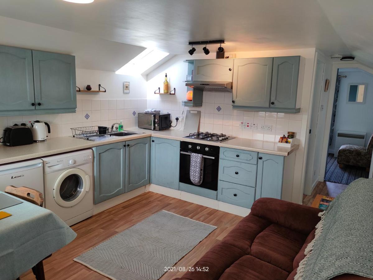 Stromness Apartments Bagian luar foto