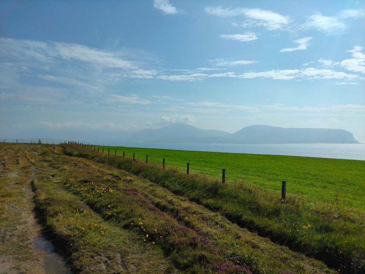 Stromness Apartments Bagian luar foto